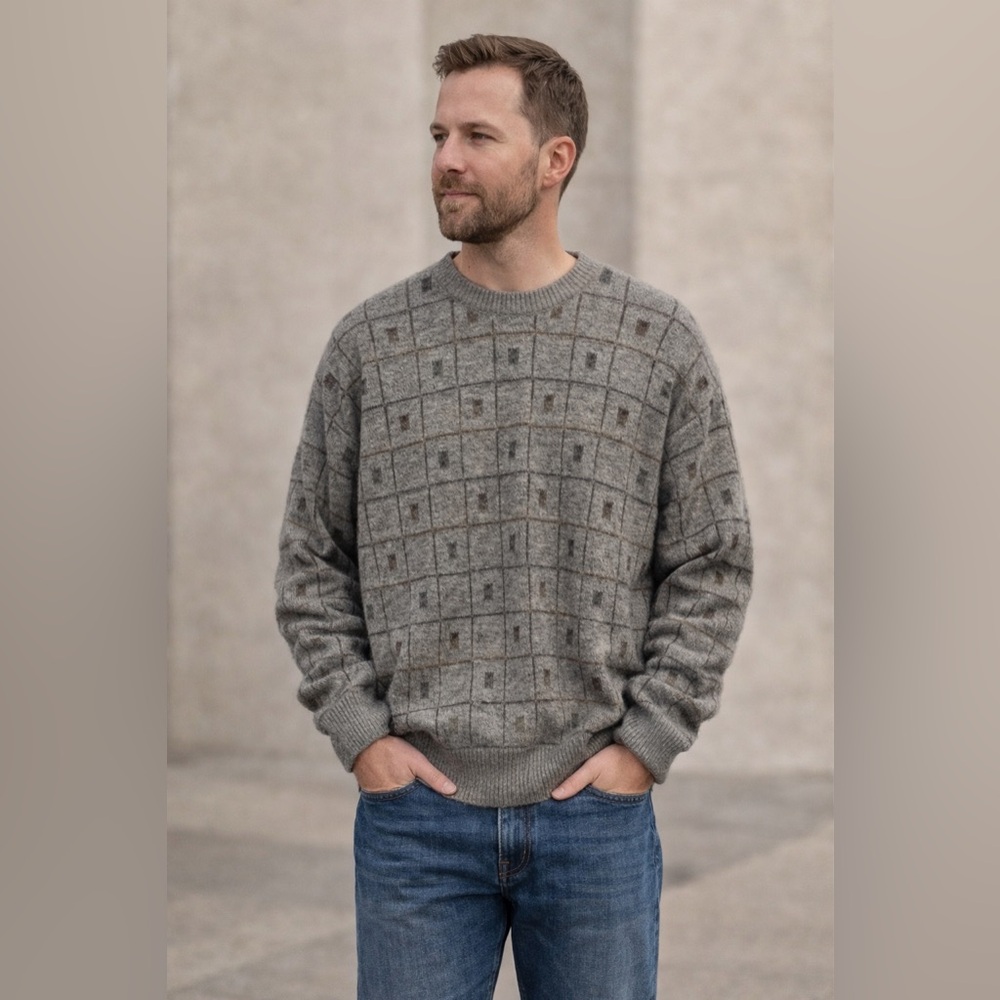 Vintage b.g.day 100% Merino Wool Gray Crewneck Sweater Men’s Large